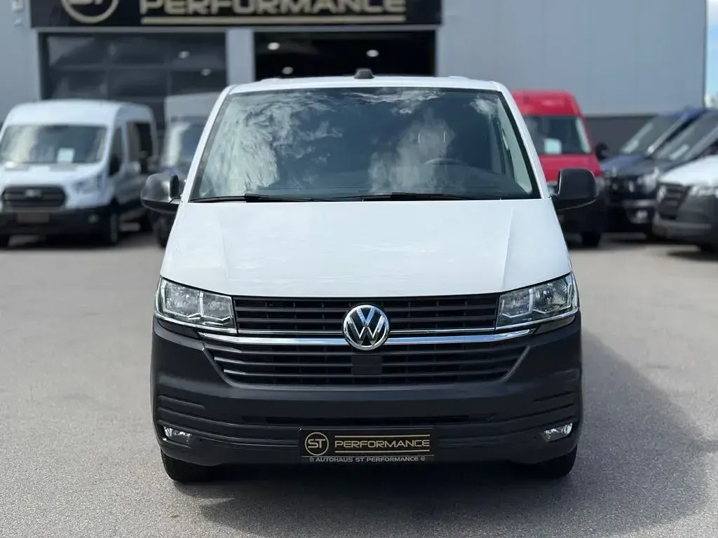 Gebraucht VW Transporter 110 PS (80 kW) 2022 Weiß Van