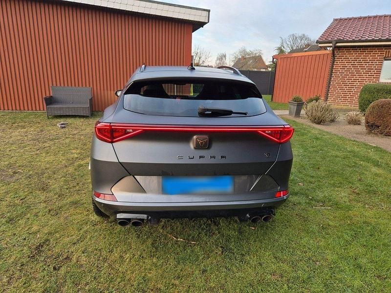 Gebraucht Cupra Formentor VZ 310 PS (228 kW) 2022 Grau SUV