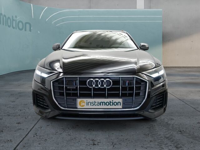 Gebraucht Audi Q8 Ambiente 381 PS (280 kW) 2021 Schwarz SUV