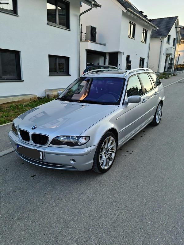 Gebraucht BMW 320 150 PS (110 kW) 2005 Silber Kombi