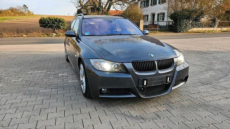 Gebraucht BMW 330 272 PS (200 kW) 2008 Grau Kombi