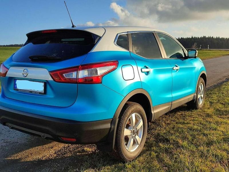 Gebraucht Nissan Qashqai N-Connecta 110 PS (80 kW) 2016 Blau SUV