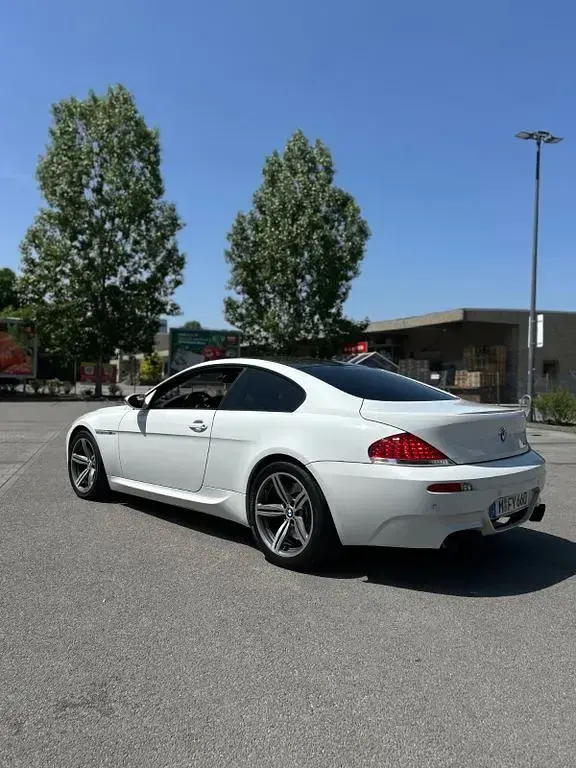 Gebraucht BMW M6 Sport Line 507 PS (372 kW) 2008 Weiß Coupé