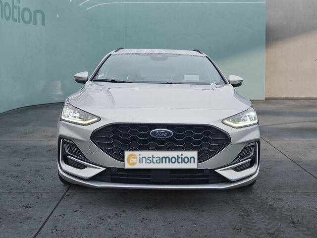 Gebraucht Ford Focus ST-Line X 125 PS (91 kW) 2023 Silber Van / Kleinbus