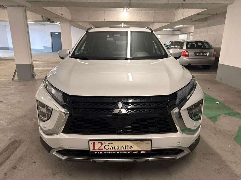 Gebraucht Mitsubishi Eclipse Cross Plus 98 PS (72 kW) 2022 Weiß SUV