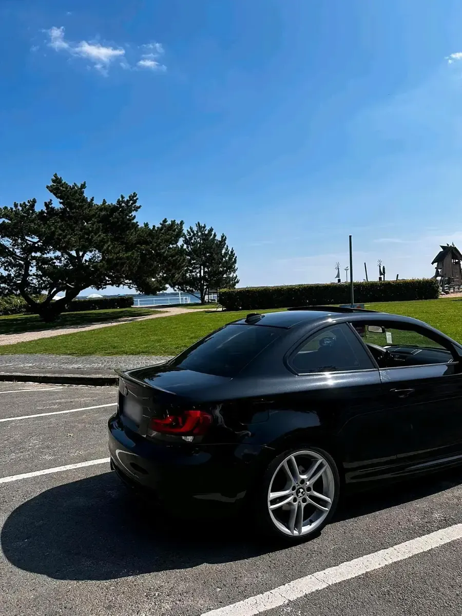 Gebraucht BMW 123 204 PS (150 kW) 2026 Schwarz Kleinwagen