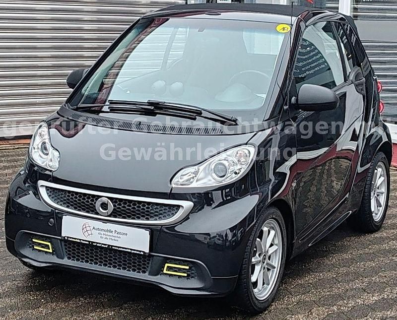 Gebraucht Smart ForTwo Cabrio 71 PS (52 kW) 2015 Schwarz Cabrio