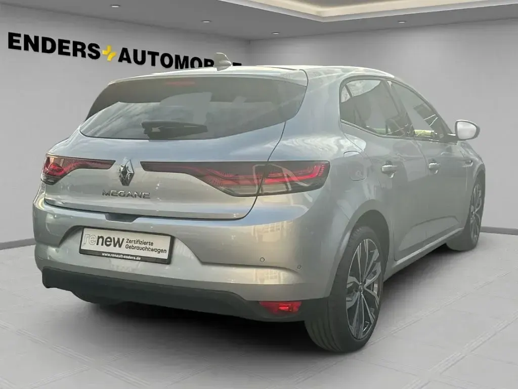Gebraucht Renault Mégane IV Techno 140 PS (102 kW) 2024 Grau Limousine