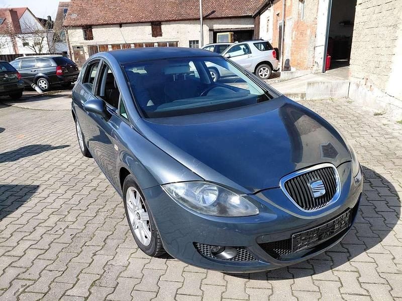 Gebraucht Seat Leon Stylance 150 PS (110 kW) 2007 Graumetalic Kleinwagen