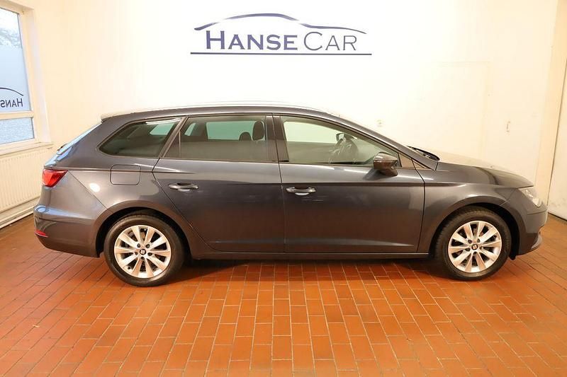 Gebraucht Seat Leon ST Style 116 PS (85 kW) 2020 Magnetic tech grey Kombi