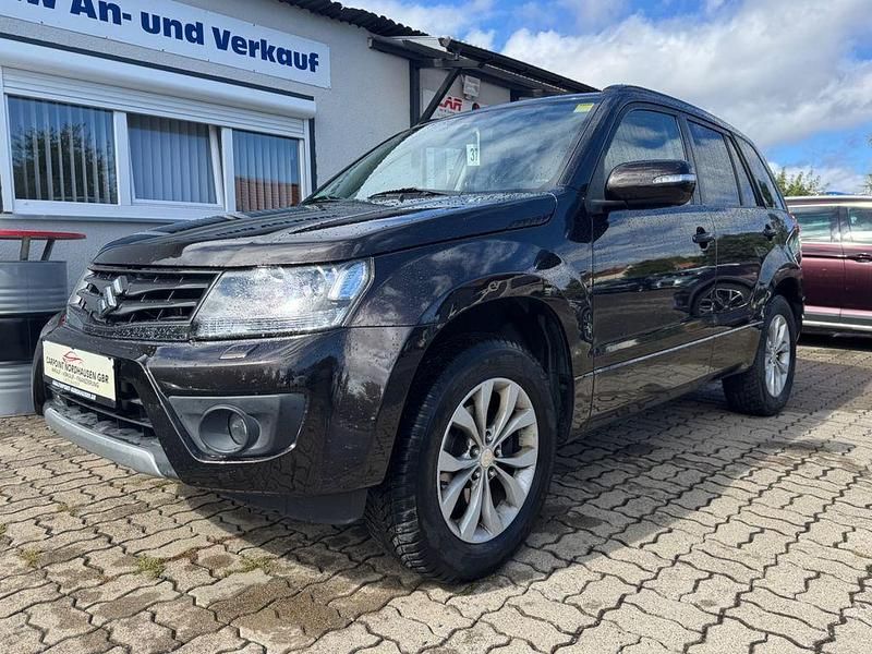 Braun Gebraucht 2015 Suzuki Grand Vitara Club SUV | 14.999 € (Etwas zu teuer) - Bild 1/4