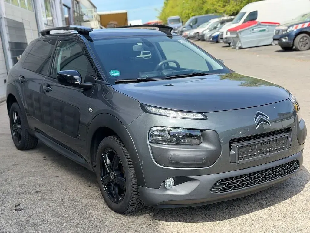 Second-hand Citroën C4 Shine 99 CP (72 kW) 2016 Berlinǎ