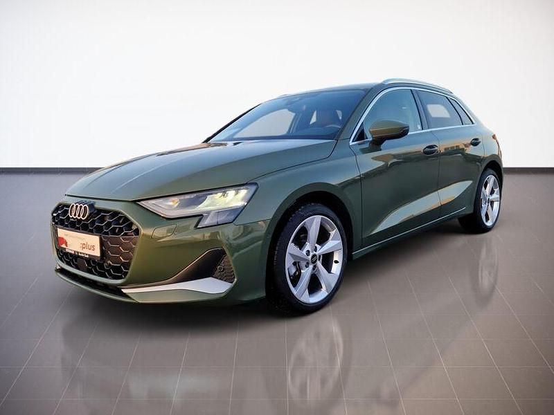 Gebraucht Audi A3 Advanced Plus 116 PS (85 kW) 2025 Distriktgrün Limousine