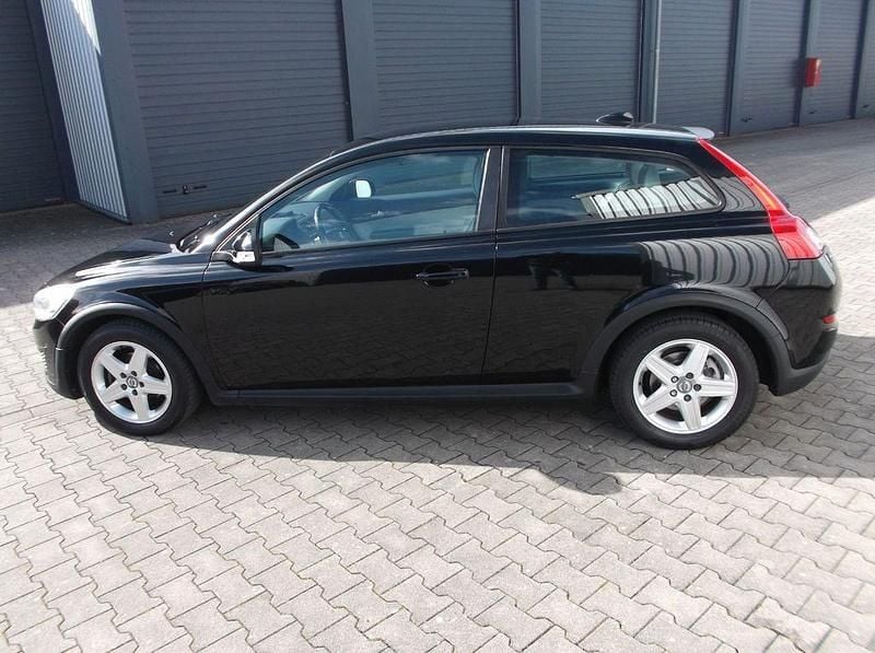 Gebraucht Volvo C30 101 PS (74 kW) 2010 Schwarz Kleinwagen