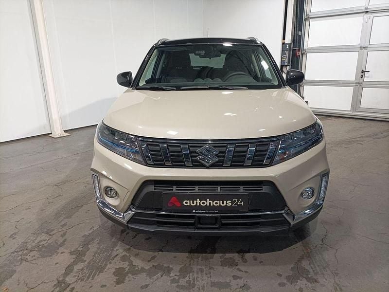 Gebraucht Suzuki Vitara 116 PS (85 kW) 2024 Beige SUV