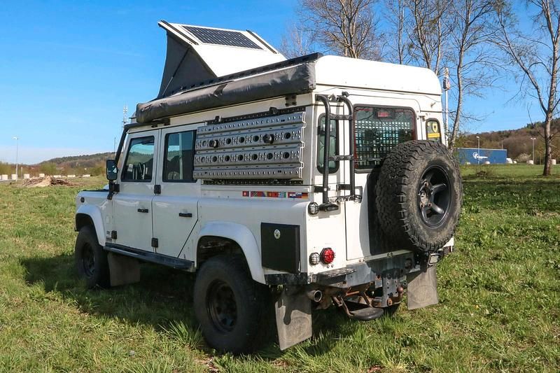 Gebraucht Land Rover Defender 158 PS (116 kW) 2011 Weiß SUV