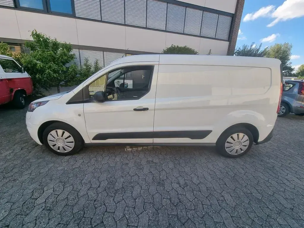 Używany Ford Transit Connect 101 KM (74 kW) 2018 Biały Minivan