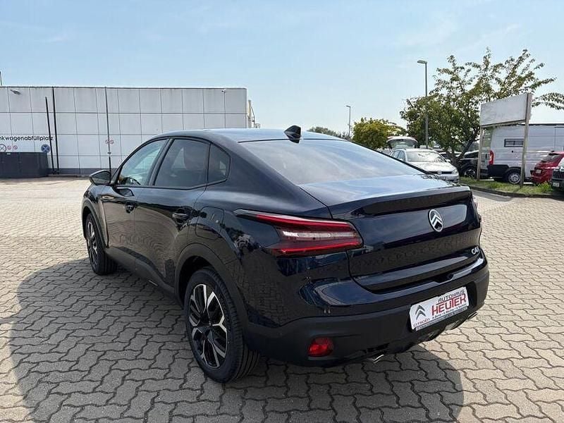 Neu Citroën C4 X PureTech 131 PS (96 kW) 2025 Blau SUV