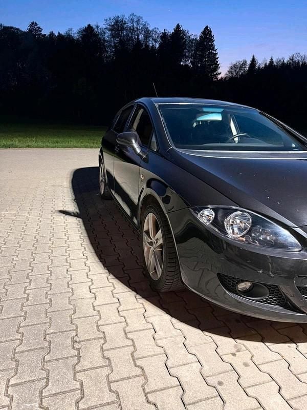Gebraucht Seat Leon 180 PS (132 kW) 2005 Schwarz Kleinwagen