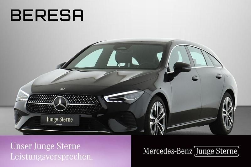 Schwarz Gebraucht 2024 Mercedes CLA180 Shooting Brake Progressive Kombi | 27.985 € - Bild 1/3