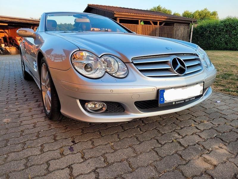 Silber Gebraucht 2007 Mercedes SL350 Cabrio | 20.990 € (Superpreis) - Bild 1/4