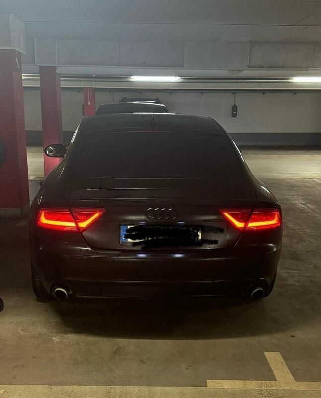Schwarz Gebraucht 2011 Audi A7 Kleinwagen | 13.000 € (Guter Preis) - Bild 1/4