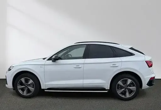 Gebraucht Audi Q5 Sportback S-Line 204 PS (150 kW) 2023 Ibisweiß SUV