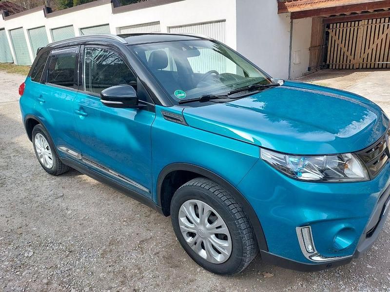 Gebraucht Suzuki Vitara Comfort+ 120 PS (88 kW) 2015 Blau SUV