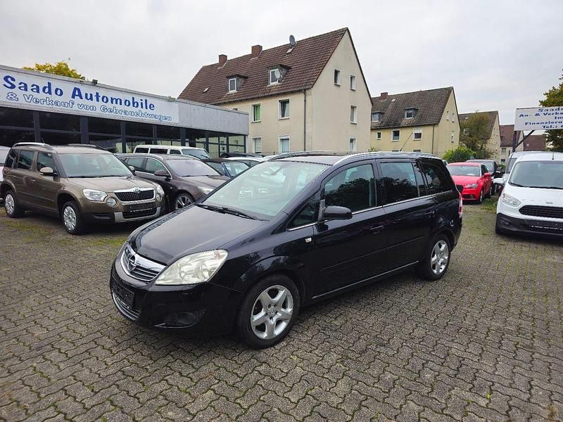 Schwarz Gebraucht 2008 Opel Zafira Edition Van / Kleinbus | 3.490 € (Teuer) - Bild 1/4
