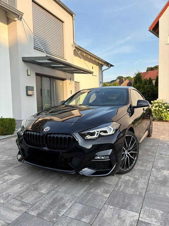 Schwarz Gebraucht 2023 BMW 220 M Sport Coupé | 36.500 € (Fairer Preis) - Bild 1/4