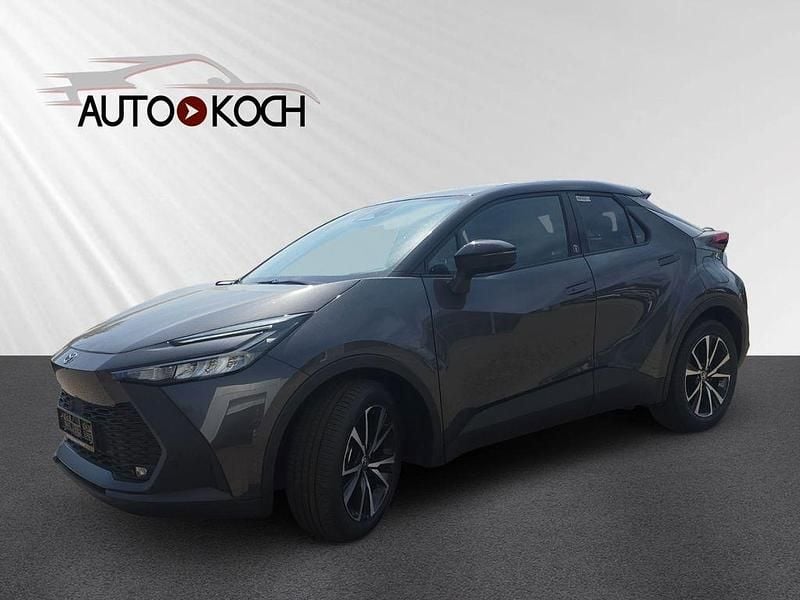 Gebraucht Toyota C-HR Team 140 PS (102 kW) 2024 Grau SUV