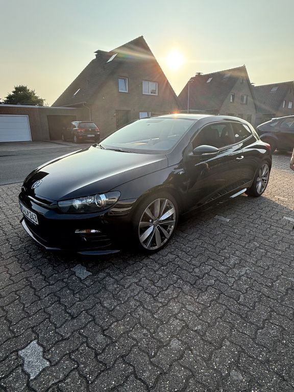 Schwarz Gebraucht 2012 VW Scirocco R-line Coupé | 8.299 € (Superpreis) - Bild 1/4