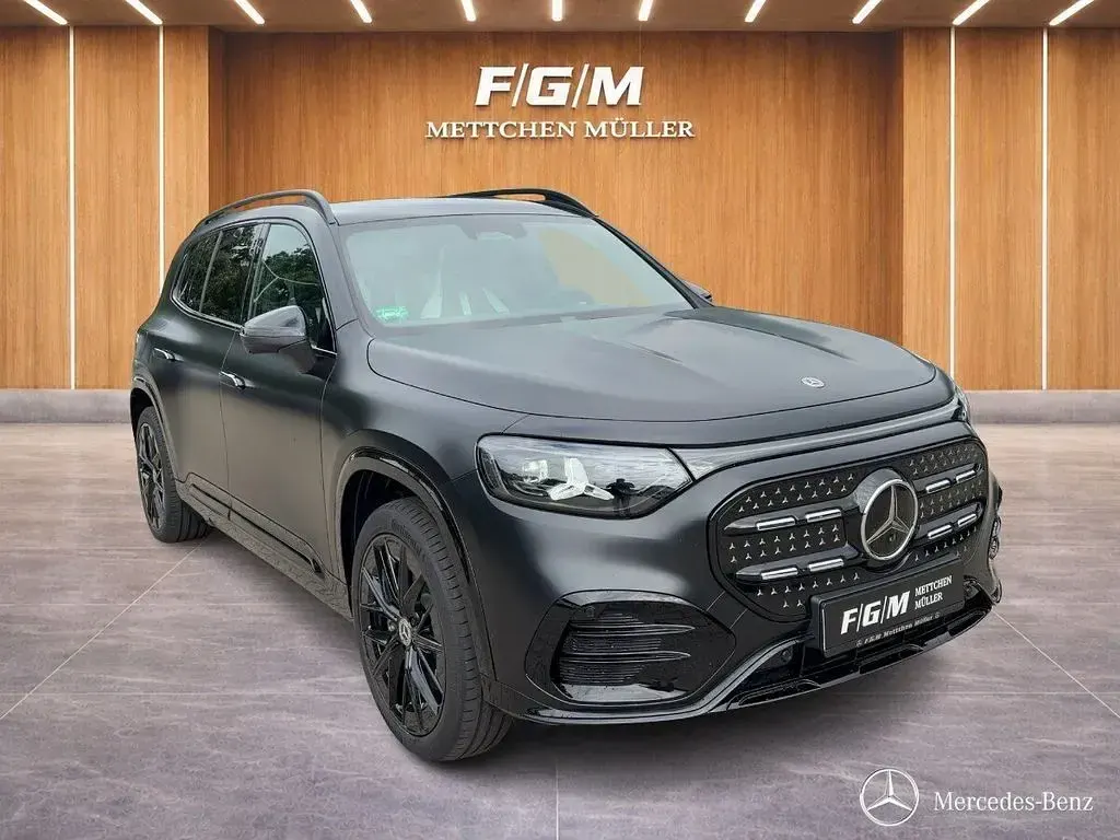 Gebraucht Mercedes GLB250 AMG 200 kW (272 PS) 2026 Schwarz SUV