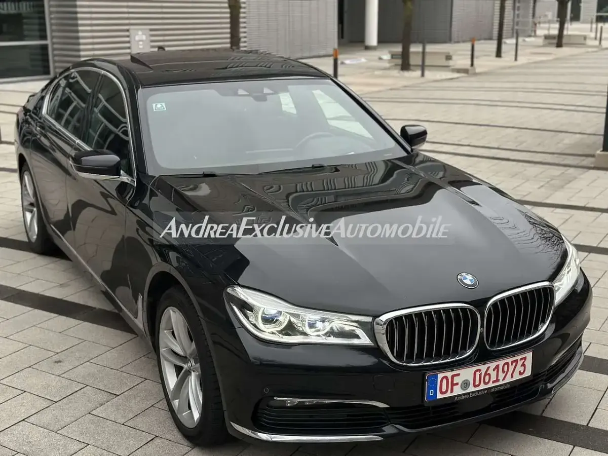 Gebraucht BMW 730 Performance 265 PS (194 kW) 2017 Schwarz Limousine