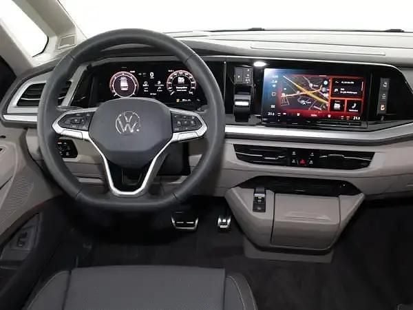 Second-hand VW Multivan 150 CP (110 kW) 2026 Negru Monovolum