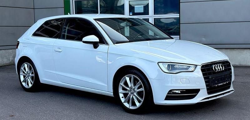 Gebraucht Audi A3 Ambiente 122 PS (89 kW) 2013 Weiß Limousine