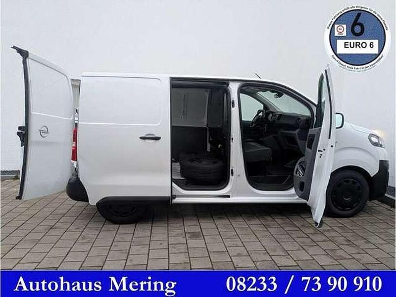 Gebraucht Opel Vivaro Edition 120 PS (88 kW) 2021 Weiß Van / Kleinbus
