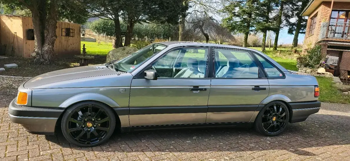 Gebraucht VW Passat 90 PS (66 kW) 1990 Limousine