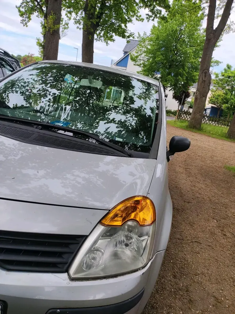 Occasion Renault Modus Avantage 75 ch (55 kW) 2007 Argent Monospace