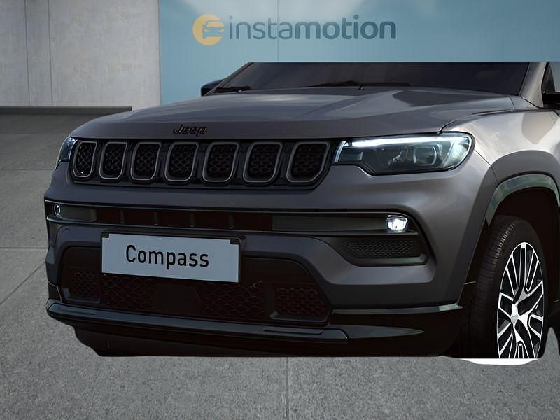 Neu Jeep Compass Summit 131 PS (96 kW) 2025 Grau SUV