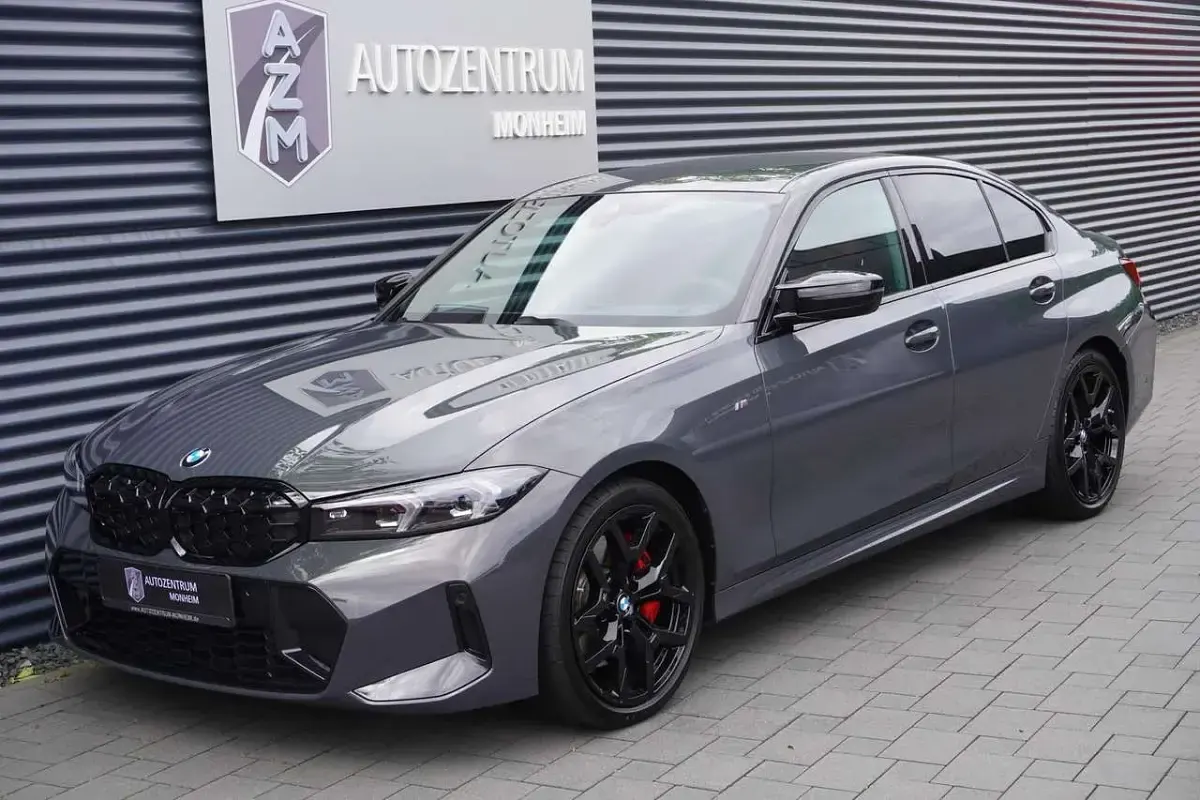 Gebraucht BMW 340 374 PS (275 kW) 2025 Individuallackierung dravitgr Limousine