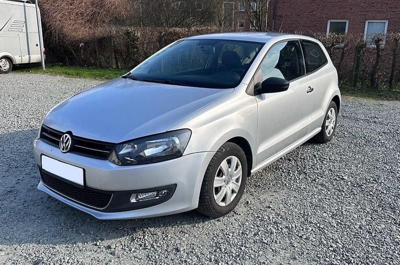 Silber Gebraucht 2013 VW Polo Kleinwagen | 5.000 € (Fairer Preis) - Bild 1/4