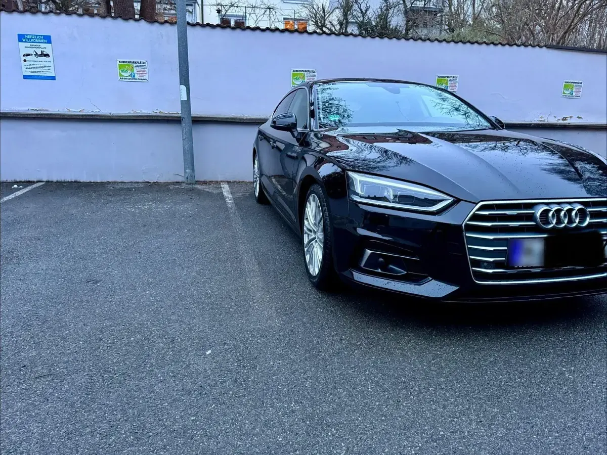 Gebraucht Audi A5 Sportback Sport 190 PS (139 kW) 2018 Schwarz Kleinwagen
