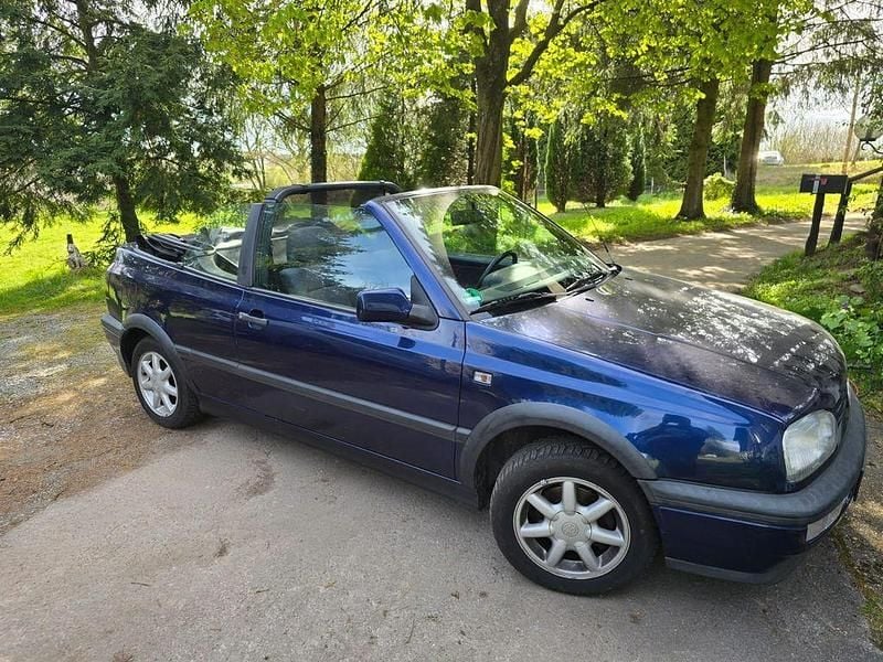 Gebraucht VW Golf Cabriolet 90 PS (66 kW) 1994 Blau Cabrio