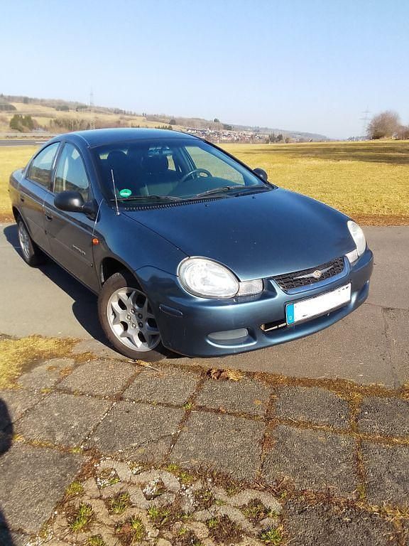 Gebraucht Chrysler Neon 133 PS (97 kW) 2001 Grün Limousine