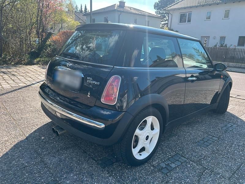Usado Mini Cooper 116 HP (85 kW) 2003 Preto Citadino