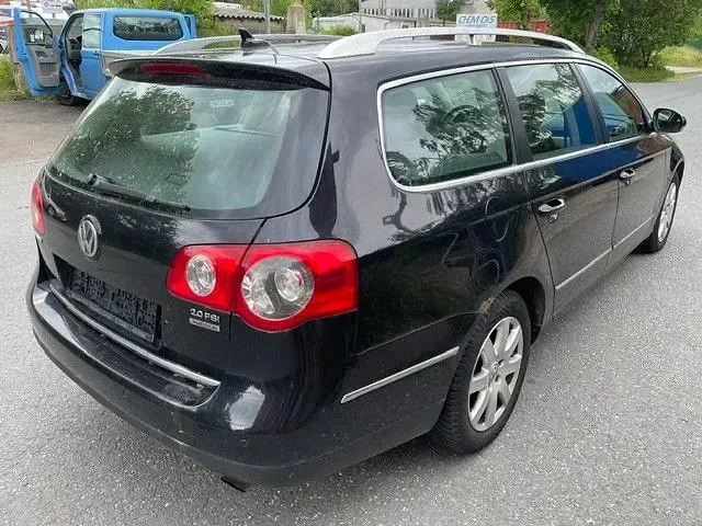 Gebraucht VW Passat Highline 150 PS (110 kW) 2008 Schwarz Kombi