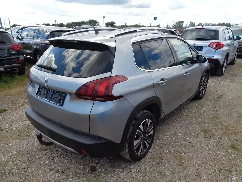 Second-hand Peugeot 2008 Allure 99 CP (72 kW) 2017 Gri SUV