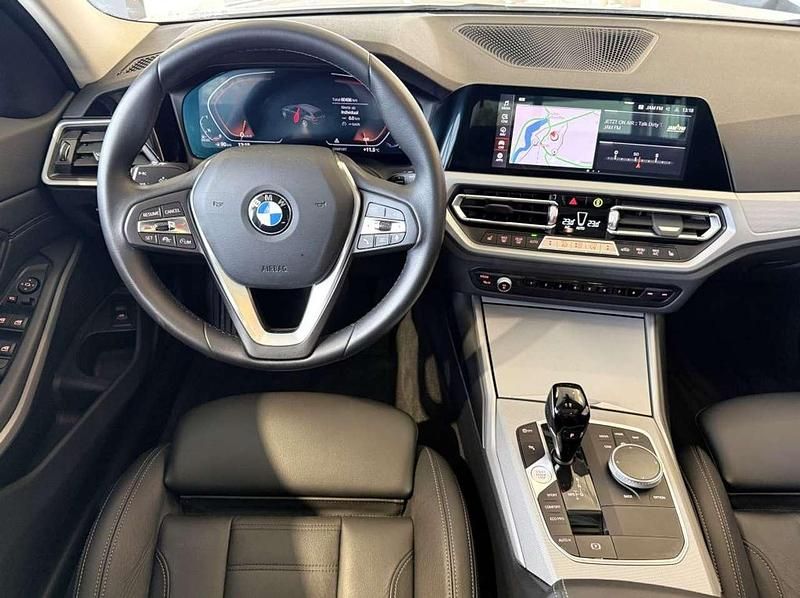 Gebraucht BMW 320 Sport Line 190 PS (139 kW) 2022 Alpinweiss 3 Kombi