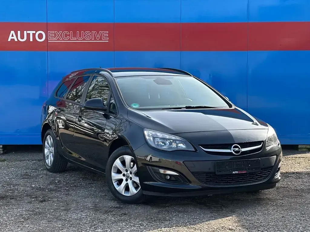 Gebraucht Opel Astra Style 140 PS (102 kW) 2015 Schwarz Kombi